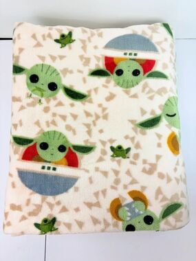 Star Wars Baby Yoda Grogu Throw Blanket